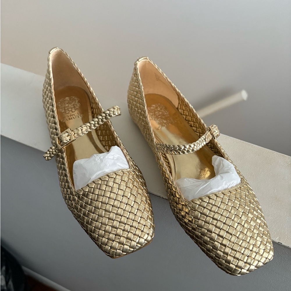 Vince Camuto Ballet Flats